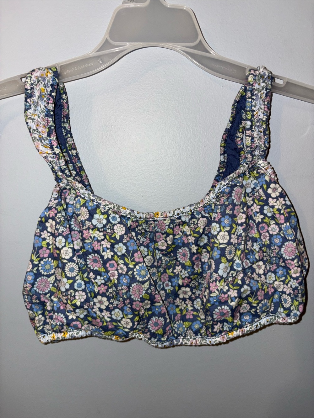 American Eagle Outfitters Navy Blue Floral Crop Top